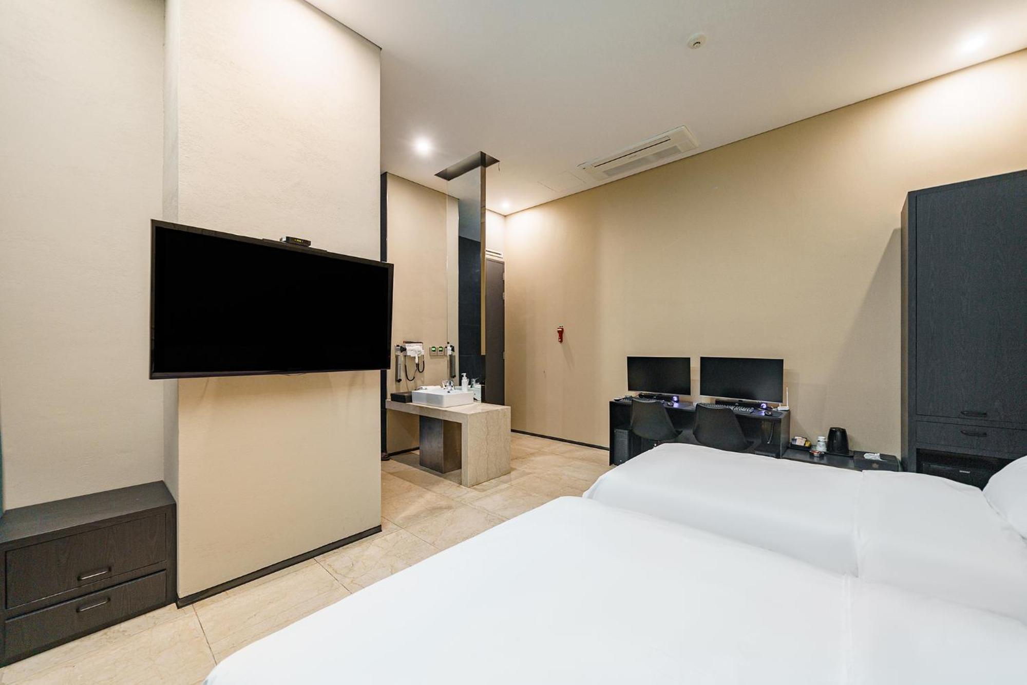 Starhills Hotel Seoul Exterior photo